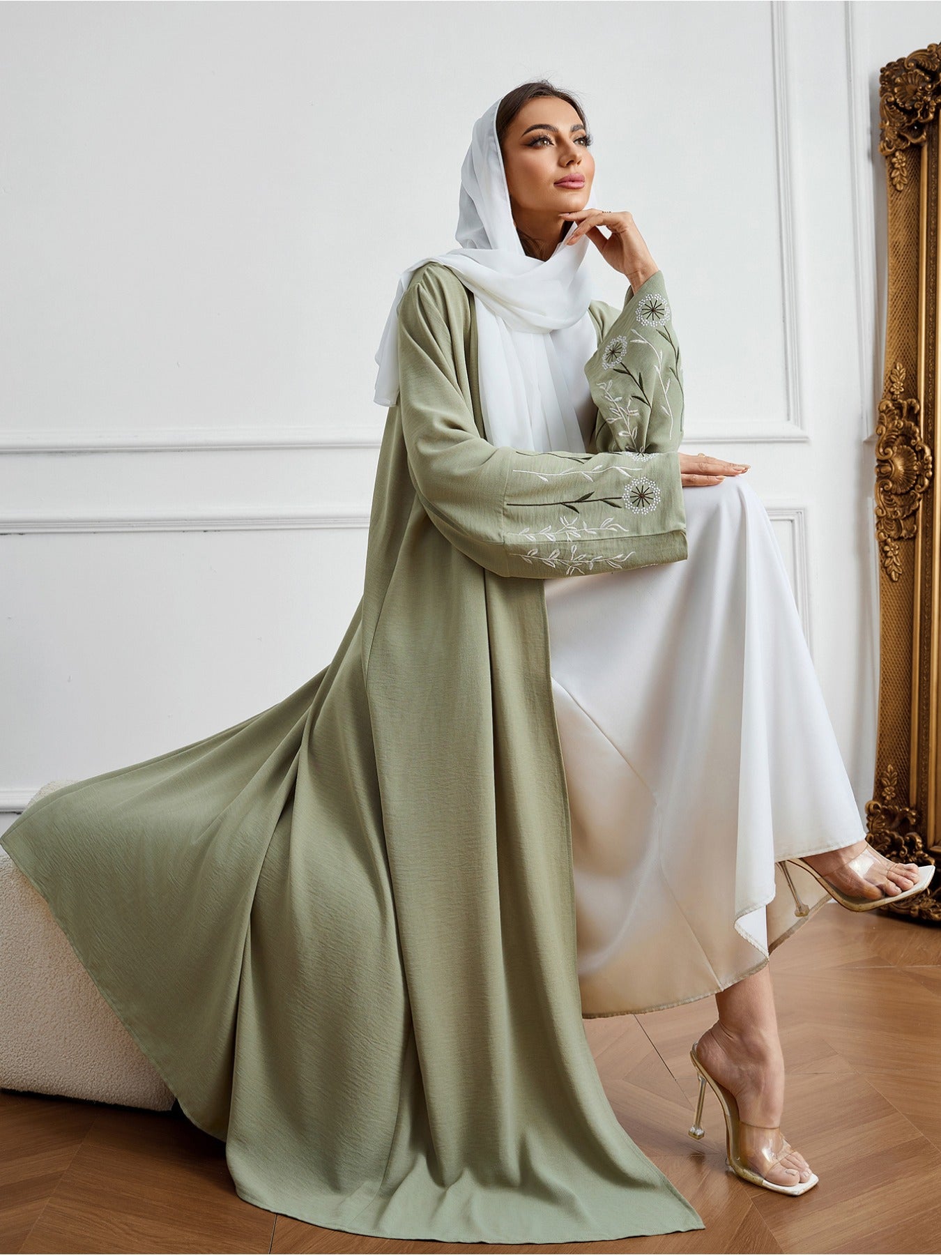 Abaya Nayla