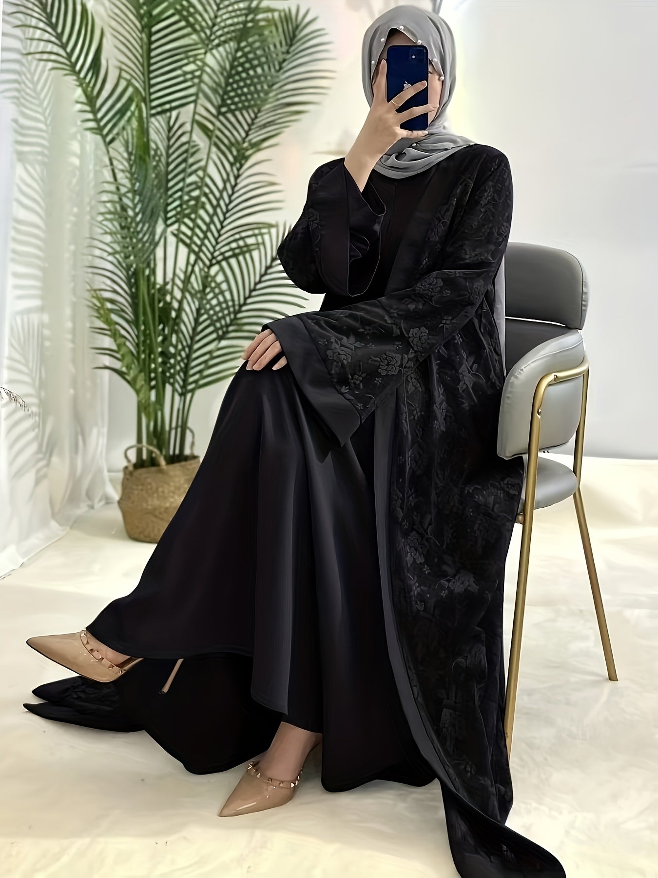 Abaya Nahila