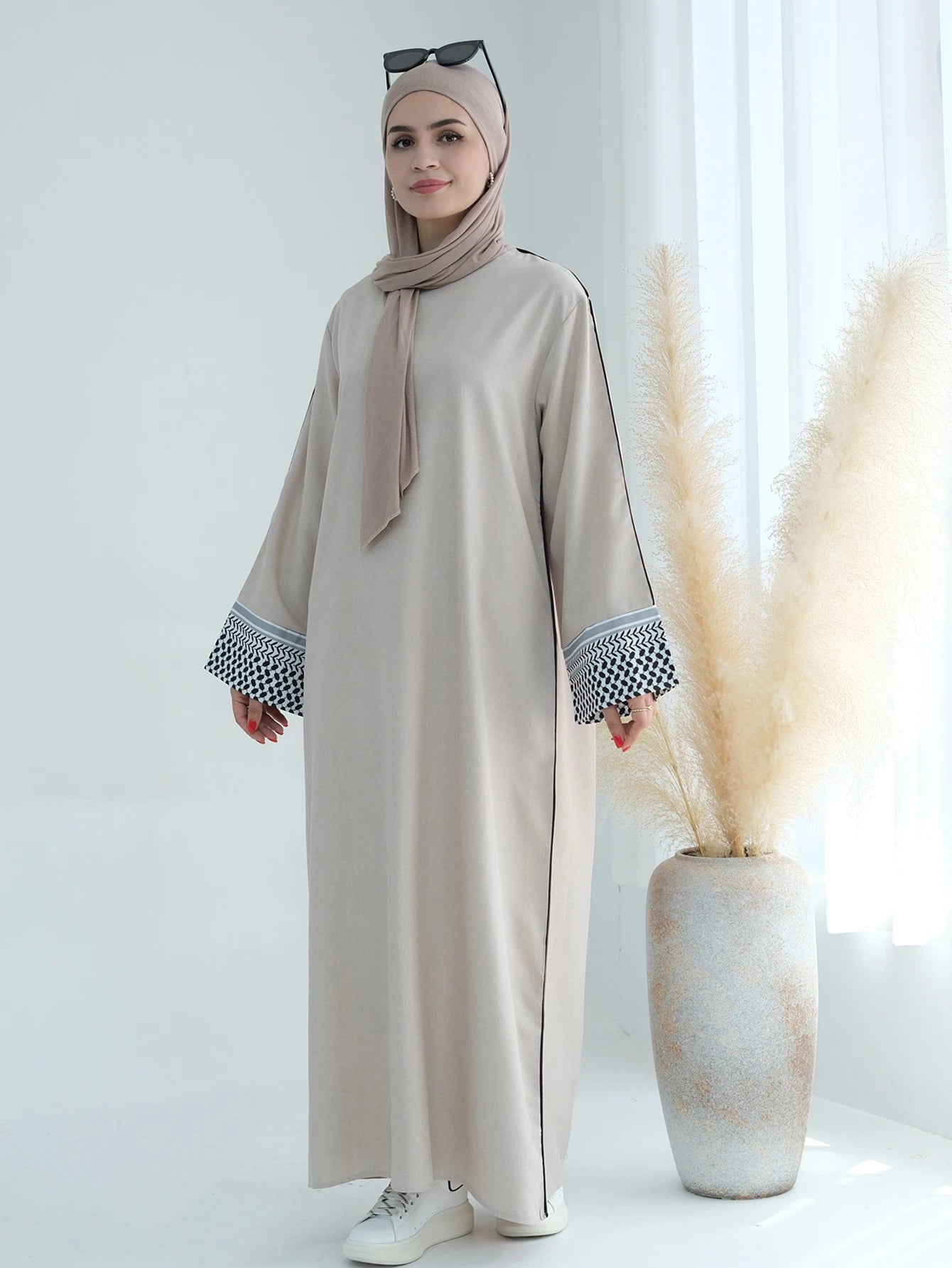 Abaya Jülide