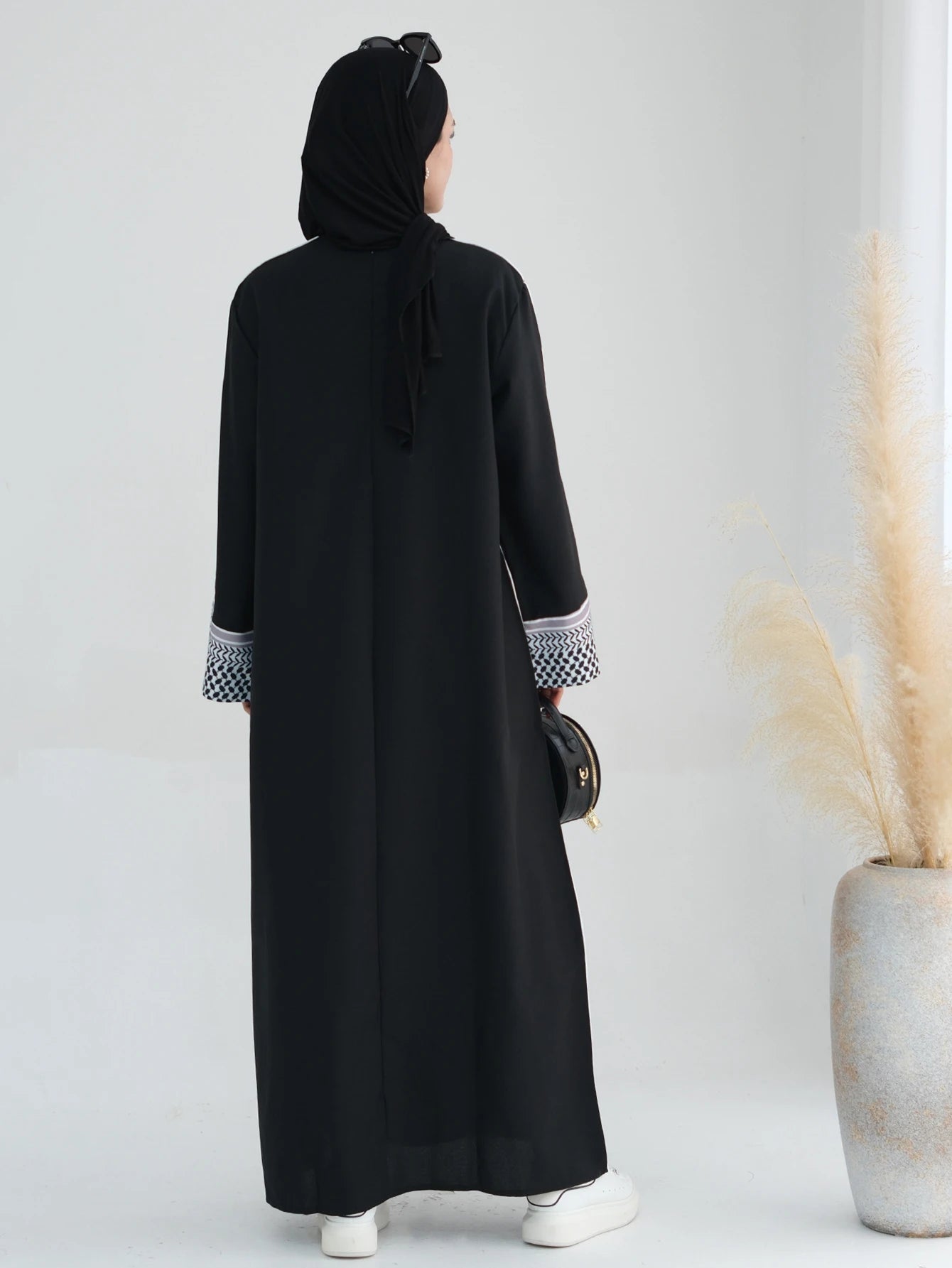 Abaya Julide